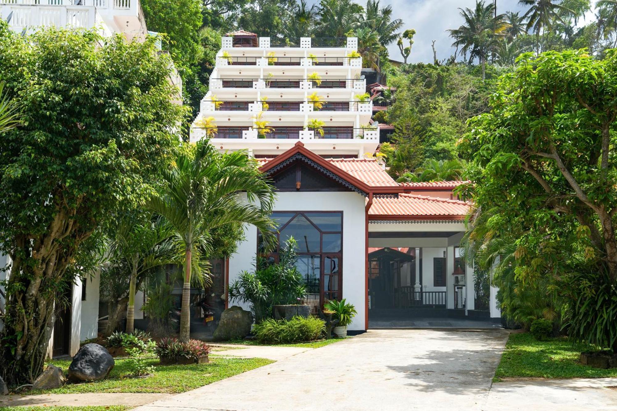 Hotel Silan Mo Mirissa Exterior foto